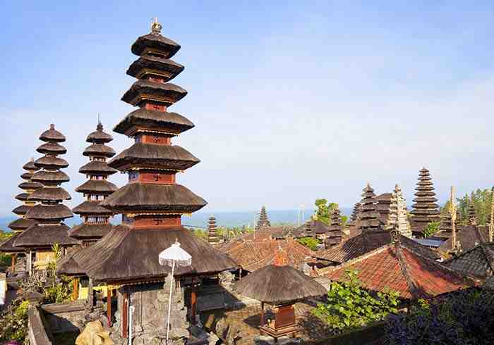 Qui a construit le temple de Borobudur ?